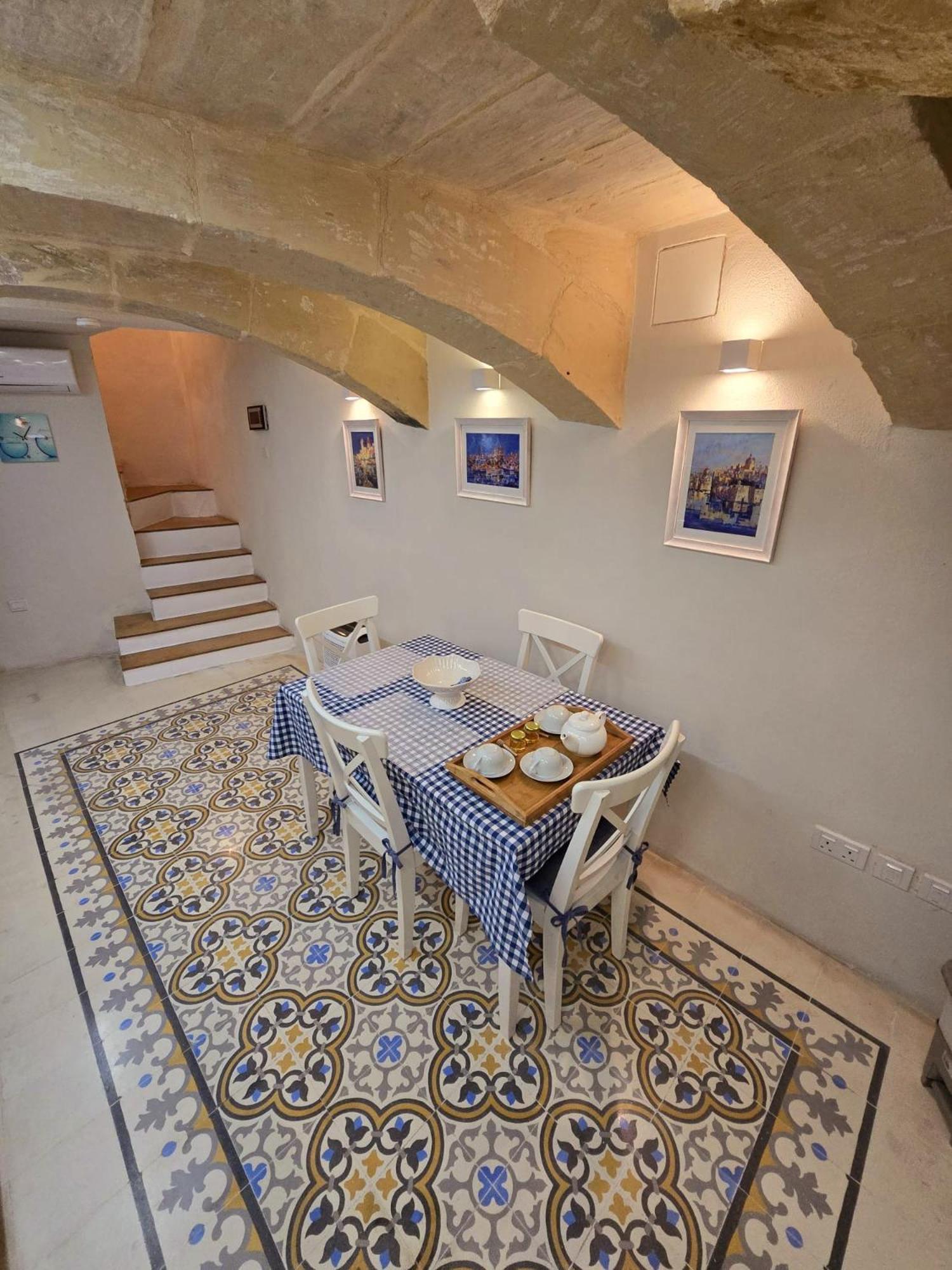 Amelie - Charming Townhouse In The Heart Of Rabatヴィラ エクステリア 写真